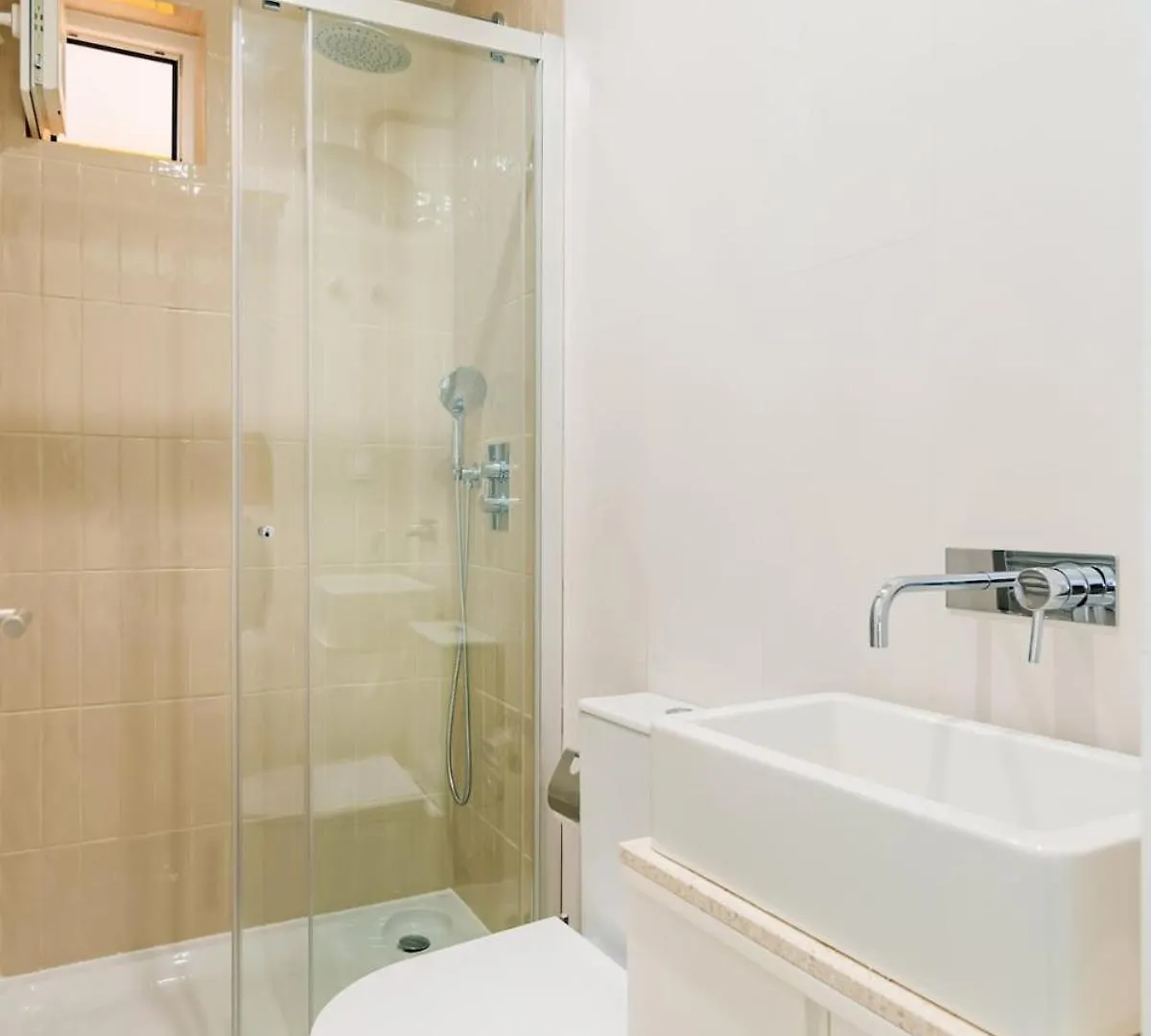Lapa Getaway Studio With Swimming Pool Lisbon 0*,
