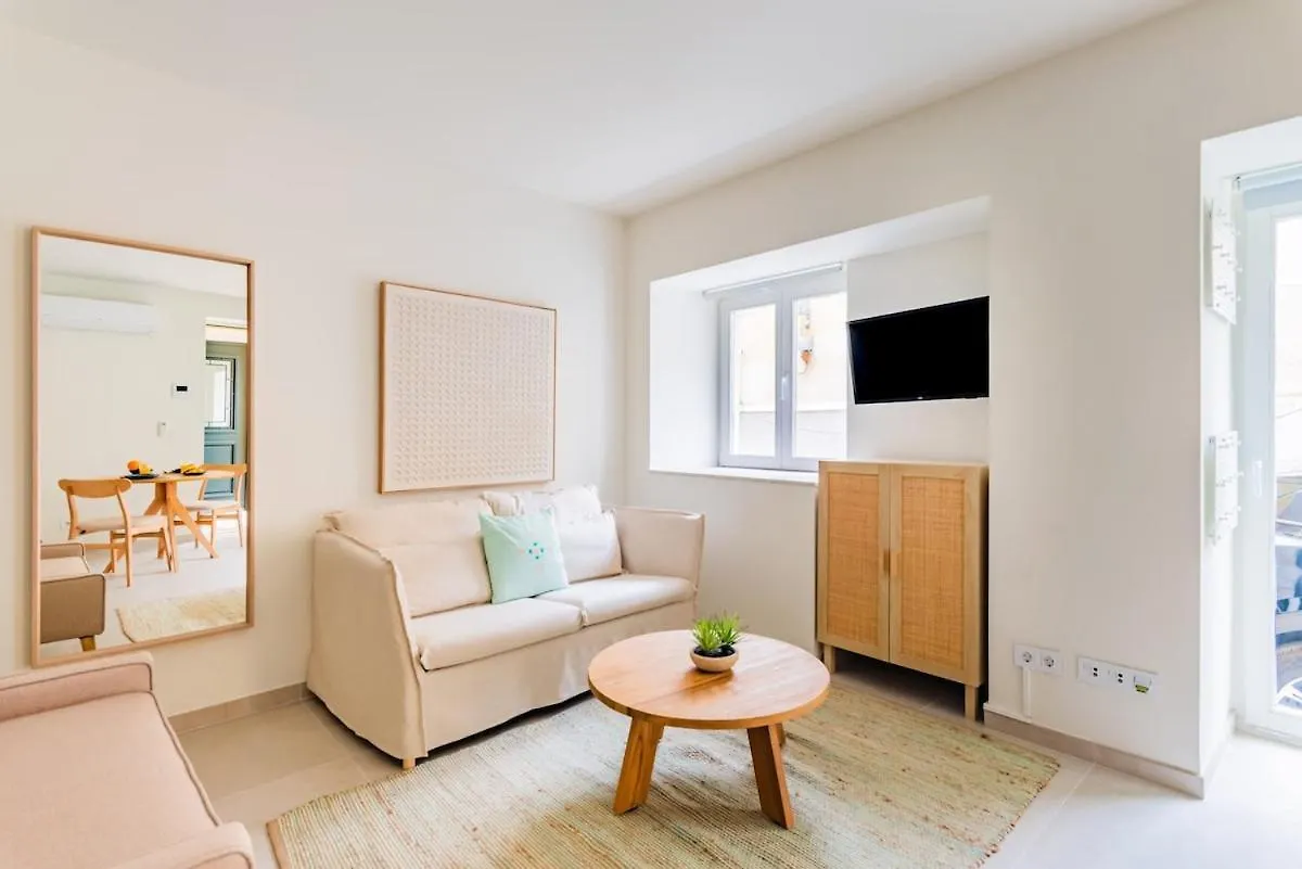 Lapa Getaway Studio With Swimming Pool Lisbon 0*,