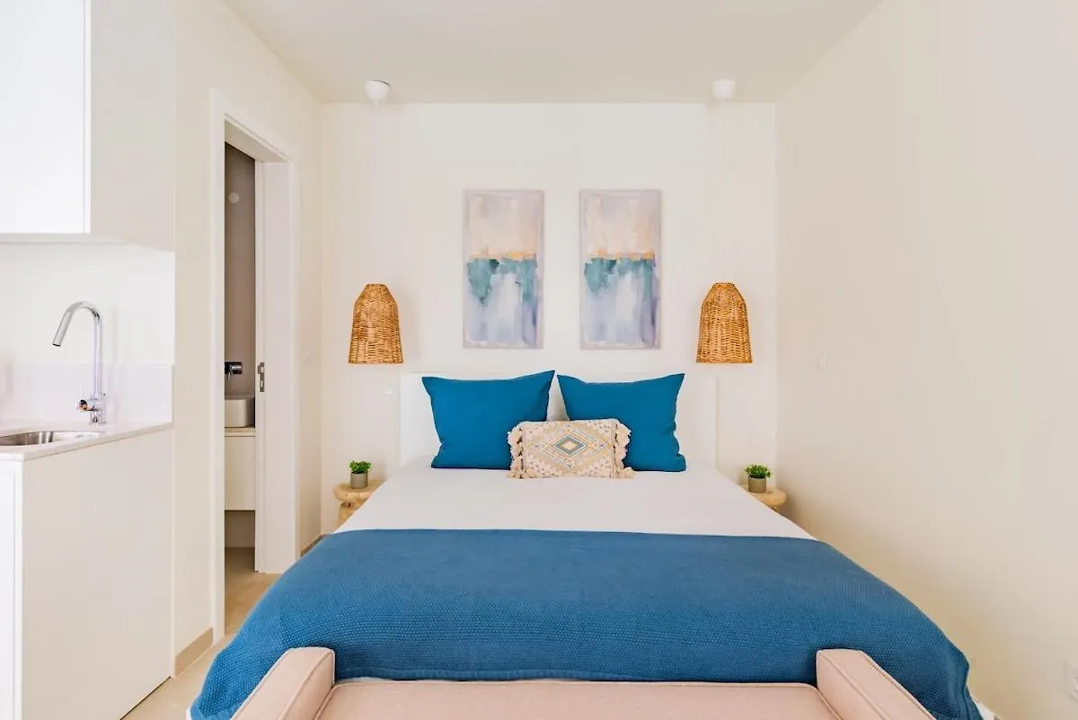 Apartment Lapa Getaway Studio With Swimming Pool Lisbon